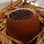 ライラ - 前菜2 鳥の巣をイメージして トロトロ卵黄 ジャガイモのピューレ トリュフ 2015.1.2x