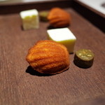 ライラ - 焼き菓子 抹茶のクッキー オレンジのマドレーヌ 柚子のマシュマロ 2015.1.2x