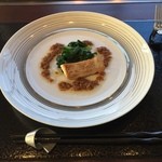 日本料理　時宜 - 真鯛のソテー青菜とガーリックソースを添えて