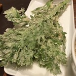 手打ちうどん　 いしづか - 春菊の天ぷら（ハーフ）