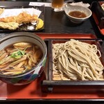 平作 - 料理写真:きのこ汁せいろ