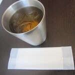 ジャスミンパレス - ドリンク写真:冷たいお茶