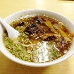 ラーメン ミンミン - ラーメン640円　夜はパーコーメンはありませんでした