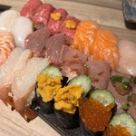 黃金出汁涮涮鍋與江戶前壽司 肉之Asatsu 梅田御初天神店 - 