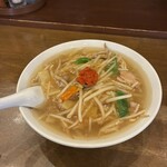 マルヤ飯店 - 料理写真:特製とんそば