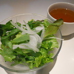 La Maison ensoleille table - サラダ＆スープ