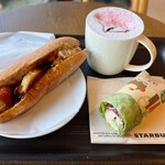 スターバックスコーヒー - 料理写真:桜咲くよラテ、照り焼きチキン石窯フィローネ、根菜チキンのサラダラップ！朝ご飯、応援で昼食べる余裕ないからたっぷり食べました（笑）