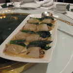 Yan Toh Heen  - 花膠燉竹笙醸官燕