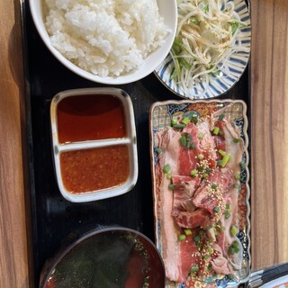 焼肉と釜炊きごはん あおい_1