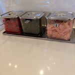 カレーショップ インデアン - これは必須、卓上に