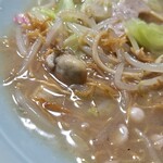 長崎飯店 - 牡蠣を底から発見！