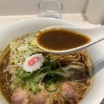 上方レインボー - スープ旨い