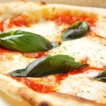 Dining 文 - pizzaマルゲリータ