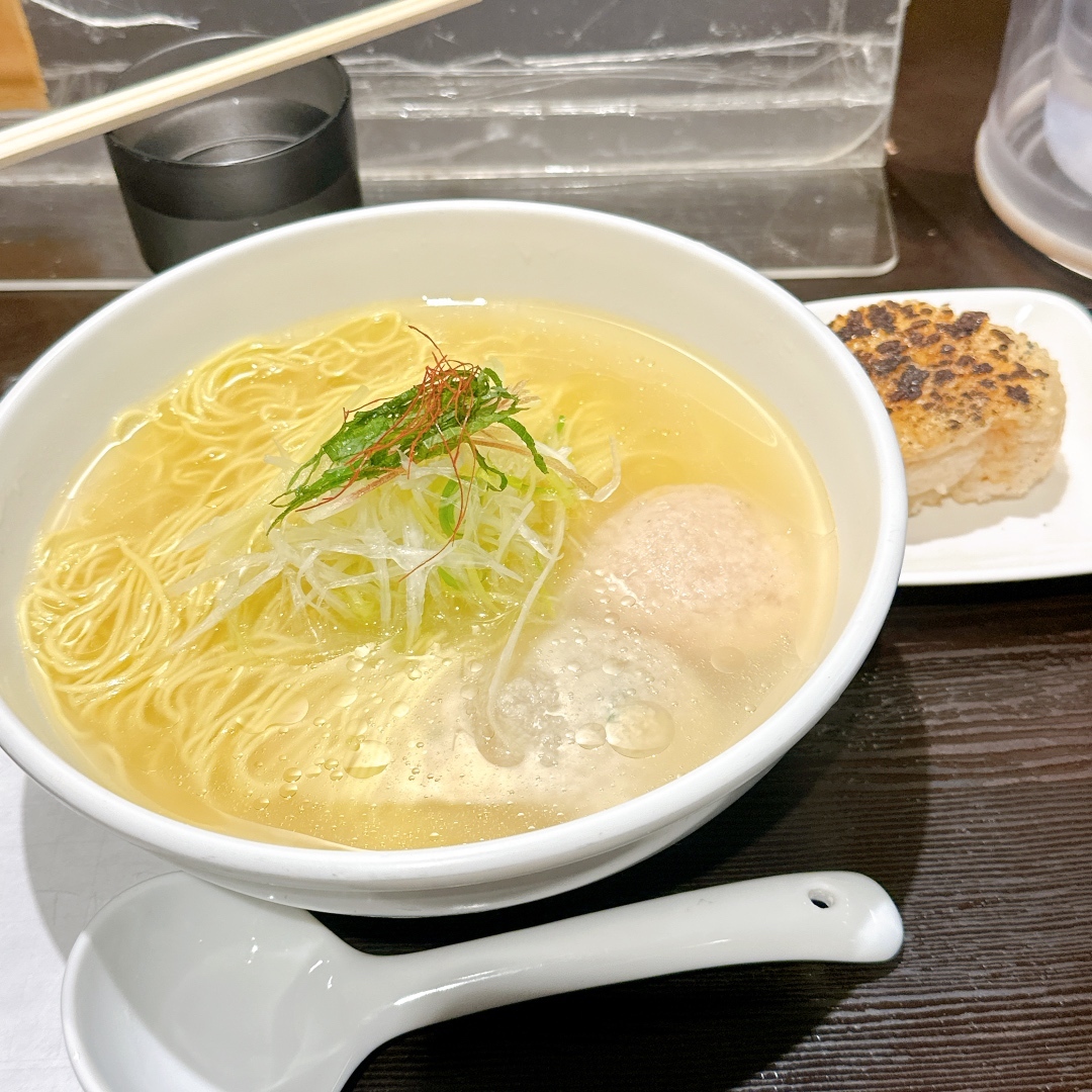 麺 屋 海神 新宿 店