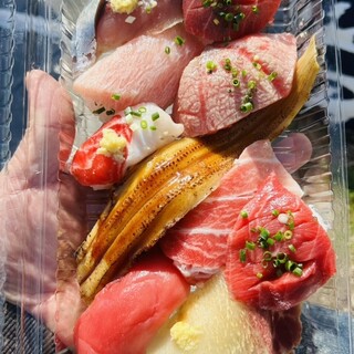 まぐろ問屋 仁井田商店_0