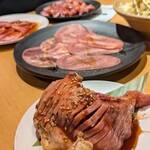 焼肉きんぐ - 料理写真: