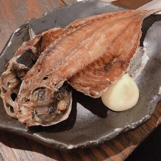 観光客に当店大人気のお通し！【鯵の素揚げ】
