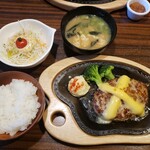 びっくりドンキー - 料理写真: