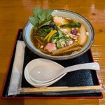 らぁ麺 くろき - 料理写真:鶏煮干醤油らぁ麺 ¥950
