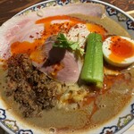 麺屋 こくう - 「ニボニボ擔々麺」（【限定E】1,900圓）。