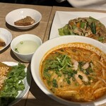 エムエム タイ - 