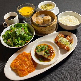 チャイナグリル マダムシェンロン 広島_0