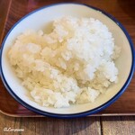 中華ダイニング チンシュイ - 水の量が少ないのか？かなり硬派でボソボソなライス