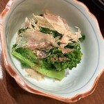 おむすび 俵 - つきだしは菜の花