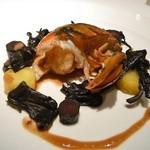 ル・マンジュ・トゥー - 活けオマール海老のポワレ　トランペット茸