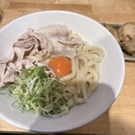 自家製さぬきうどんと肉 新橋甚三 - 