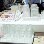 トウキョウ ステーション ビア スタンド - ウォーターカウンター