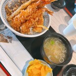 日本橋 天丼 金子半之助 - あおさとネギの上品なお味噌汁