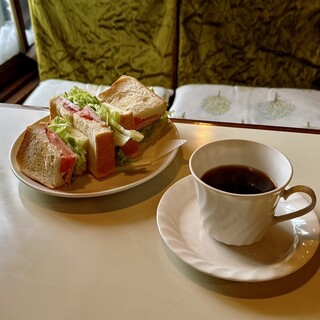 珈琲館 長田亭_1