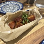 GRAPEREPUBLICINC. VINERIA SALONE - 