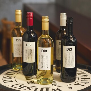 種類豊富なボトルワインは3,300円～