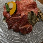 焼肉トラジ - トラジ御膳の肉3種
