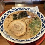 九州らーめん亀王 - 料理写真: