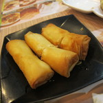 添好運點心專門店 - Deep fried spring roll filled with salt egg。日本の春巻とは全く違う。