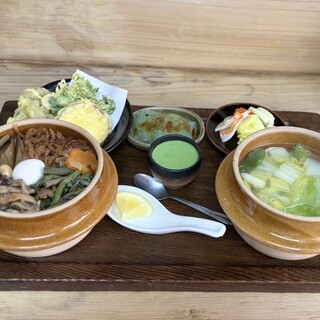 鳩の巣釜めし_1