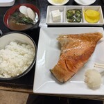 市場食堂 味処たけだ   - 