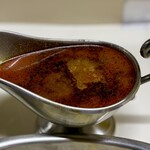 かれーの店 うどん  - オイスター薬膳グレート・チーズ・スパイシーひき肉