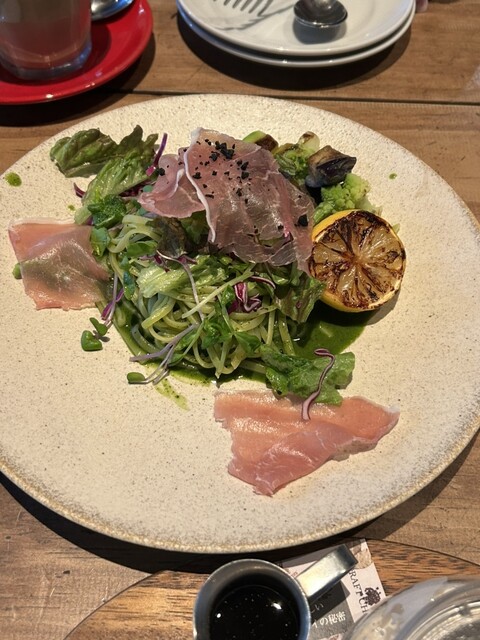 by 7da7ea : LATTE GRAPHIC 武蔵小杉 (ラテグラフィック)- 武蔵小杉