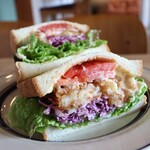 THE SANDWICH BELL - 料理写真:ズワイ蟹グラタンコロッケサンド