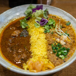 SPICY CURRY 魯珈 - 