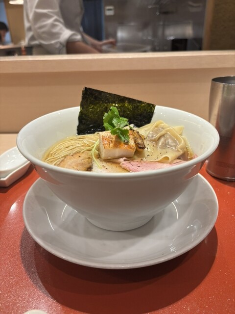 麦と麺助 - 中津（大阪メトロ）/ラーメン | 食べログ