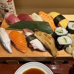 魚河岸 てっぺん寿司 - 