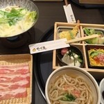 Yuzu An - 松花堂弁当♡デザート付き1280円なり〜♪