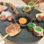 炭と海鮮と串焼きと肴 とっとっと - 