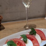ピザとハムと時々ワイン ボンジョルノ食堂 - 