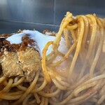スパゲッツ ダンディ - 熱々トロ玉